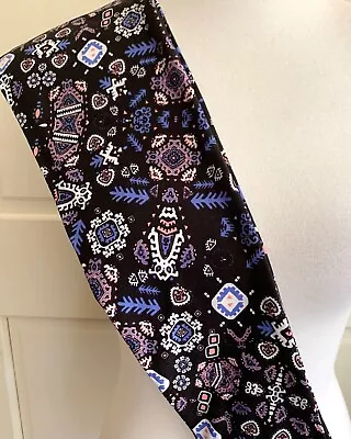 LuLaRoe Leggings OS Pink White Purple Tribal Snowflake Medallions On Black VTG • $27.99