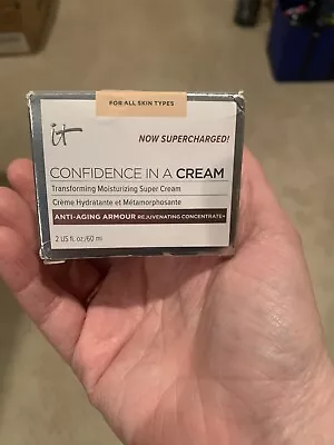 IT Cosmetics Confidence In A Cream Anti-Aging Moisturizer 2.0 Fl Oz NEW • $24.50