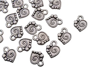 20 Pcs - 14mm Tibetan Silver Dainty Heart Pendants Charms Jewellery Love K91 • £2.09