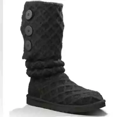 $150 UGG 7 Australia Boots Lattice 3066 Cardy Sweater Knit Triple Button • $40