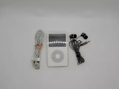 Apple IPod A1136 30GB White (Tested/Works) 5th Generation • $55