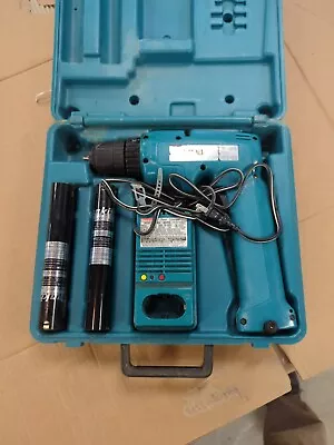 Makita Cordless Driver Drill 6095D 9.6V DC9700A Fast Charger 2 Batteries Case • $30