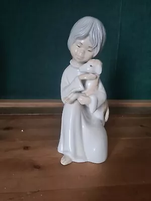 Spain Valencia Porcelain Figurine • £10