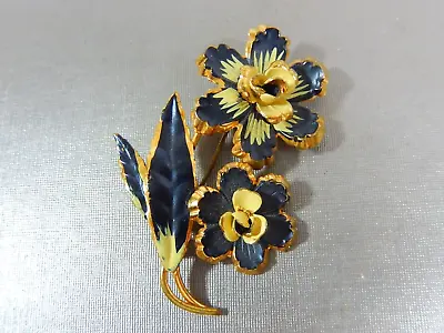 Vtg Signed Austria Dimensional Flowers Yellow & Black Enamel Gold Tone Brooch • $15