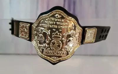 WCW 1999 Toy Biz World Heavyweight Wrestling Champion Belt Toy For Action Figure • $18.95