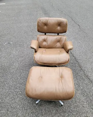 Herman Miller Rosewood & Beige Leather Eames Lounge Chair With Ottoman • $6000