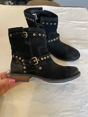 UGG Australia Studs Side Zip Women's Biker Ankle Boots Black Suede/Leather 9.5 • $27.99