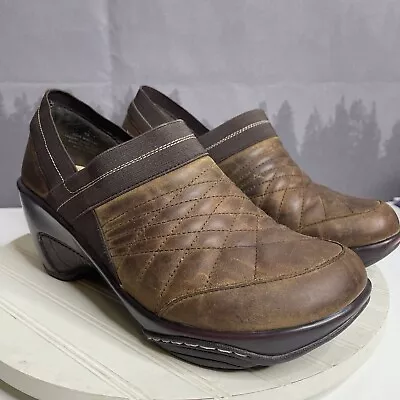 J-41 Jambu Size 7M Paris Slip On Quilted Wedge Clog Shoes Brown • $20