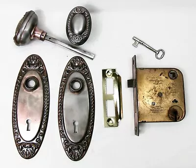 Antique Door Set Victorian / Eastlake Backplate Knob Mortise Lock Key Reclaimed • $139.99