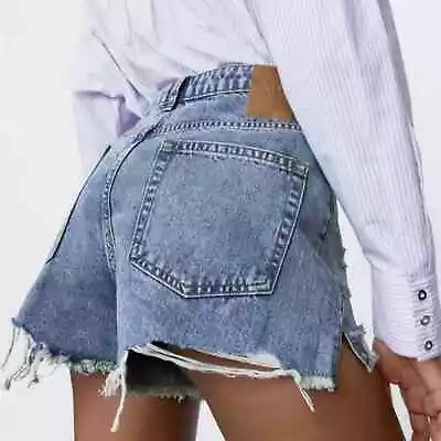 ZARA Shorts Womens Sz 4 Blue Raw Hem Acid Wash Distressed Cut Off Denim Frayed • $22