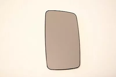 2002-06 Dodge Mercedes Sprinter Side Mirror Heated Glass Right • $22.12