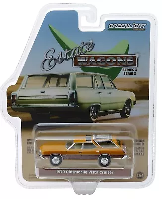 1:64 GreenLight *ESTATE WAGONS 3* NUGGET GOLD 1970 Oldsmobile Vista Cruiser NIP • $3.99