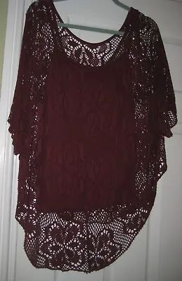 Maroon Lace Top Free Size • £8