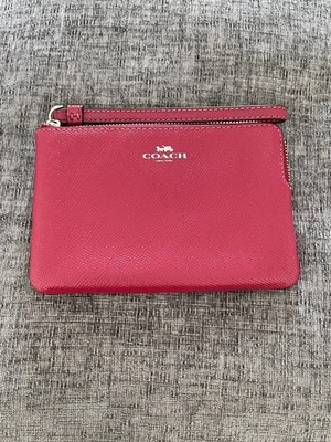 £30 • Buy Coach Wristlet