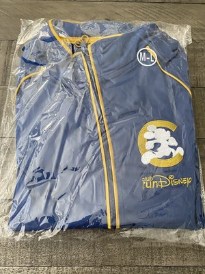 $75 • Buy BRAND NEW Sealed 2021 (2nd Year) Club Run Disney Track Jacket Size M-L🔥