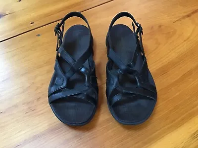 Merrill Agave Black Leather Strappy Sandals – Women’s Size 7 • $20