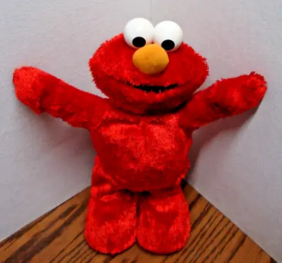 2002 Red 14  Hokey Pokey Elmo By Fisher Price~Sesame Street Animated Works   942 • $24.99