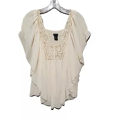 Moda International M Women's Beige Cream Crochet Lace Ruffle Flowy Top Blouse • $12.99