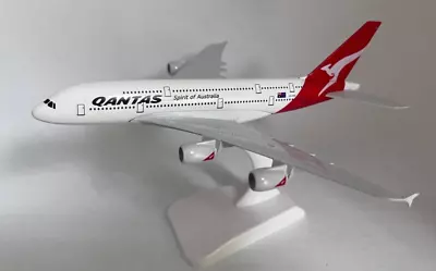 Qantas  Model Airplane  Airbus A380 Apx 19cm  Diecast Metal On Stand • $48