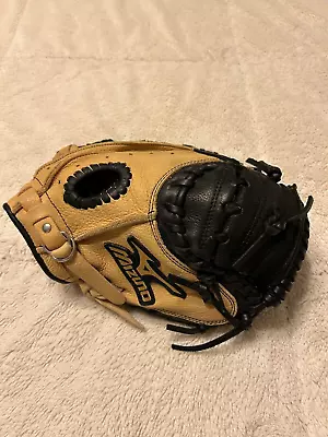 Mizuno Prospect GXC105 Youth Catcher's Mitt 32.5 RHT • $45