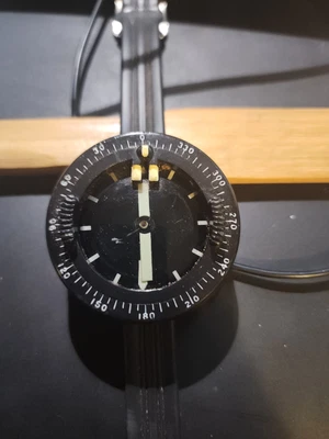 $10 • Buy Vintage Underwater Ikelite Wrist Compass