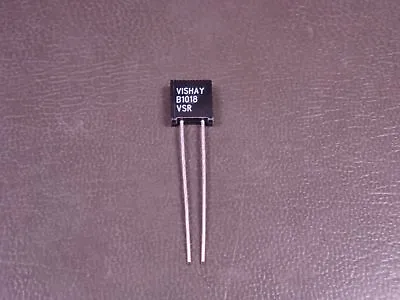 Y0075866R000F0L Vishay Metal Foil Precision Resistor 866 Ohm 1% 0.3W Radial NOS • $3.71