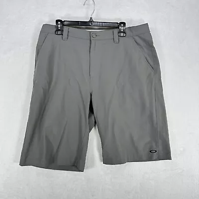 Oakley Shorts Mens 36 Gray Take Pro 3.0 Stretch Golf 11  Inseam Preppy Casual • $15