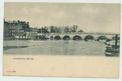 Maidenhead Bridge Early UB Postcard C055 • £2