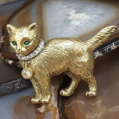 Vintage Retro Metropolitan Museum Of Art Gold Tone Kitty Cat Figural Brooch Pin • $68.99