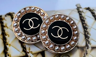 10 Vintage Chanel CC Stamped   Buttons 20 Mm Lot Of 10 • $118