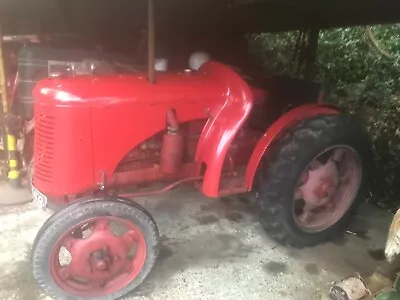 David Brown Cropmaster Tractor • £2900