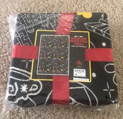Disney Parks Mickey And Minnie Print Throw Blanket Black New In Bag • $24