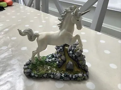 Land Of Unicorn And Fairies Small Unicorn K053 • £18.99