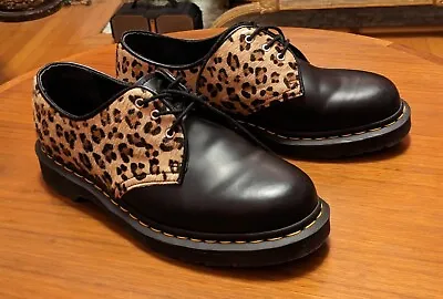 RaRe LiMiTeD Dr Martens Black Leather Leopard Fur Shoes 9 D2i16 1461 • $229.99