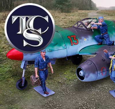 Collectors Showcase Me262 Cs01194 German Wwii Jet Fighter Painted Model • $329