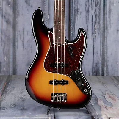 Fender American Vintage II 1966 Jazz Bass 3-Color Sunburst • $2499.99