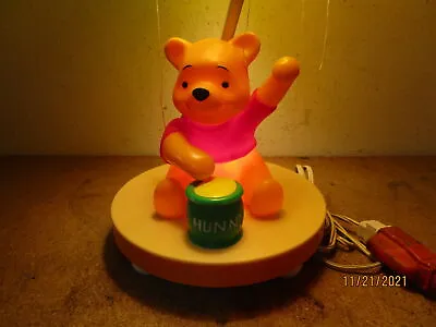 Vintage Winnie The Pooh Hunny Pot Bear Holding Balloons Lamp/Night Light • $49.98