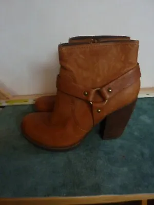 Korks Womens Farah Tan Leather Equestrian Stacked Heel Bootie   Wmn. Sz. 8  EUC! • $49.99