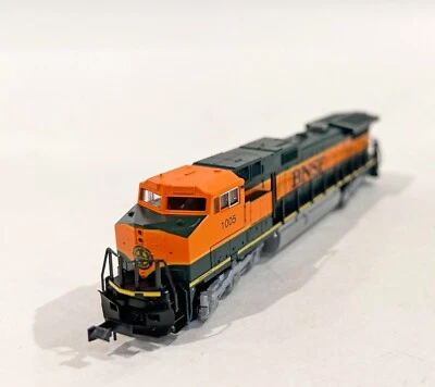 $119.99 • Buy N KATO 176-3802 BNSF Burlington Northern Santa Fe C44-9W #1005 Diesel Engine MIB