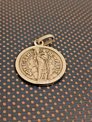 Silver Vintage France Virgin Mary & Jesus Of Paris Notre Dame Medal Pendant • $50