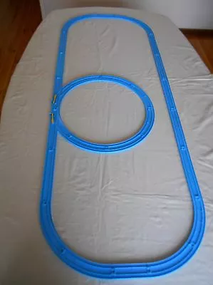 Thomas The Tank Engine Tomy  Oval Track Set Mark Ii Gc (26 Pieces) • $24