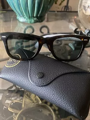 Vintage Ray Ban Wayfarer Tortoise Sunglasses RB2140 902 50 22 150 3N ITALY • $58