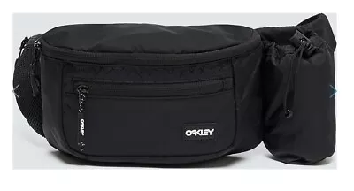 NWT Oakley Voyager Belt Bag Bottle Holder Waist Hip Fanny Pack Blackout Black • $39.95