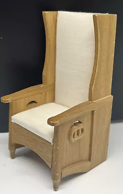 £40 • Buy Mackintosh CRM Dolls House Emporium Furniture Ladies Reading Chair . (80)