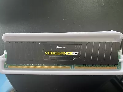 Corsair Vengeance LP DDR3 8GB RAM Memory  • £14.99