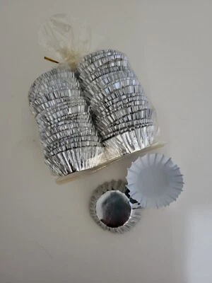 £5.90 • Buy 280 Small Silver Foil Fairy Cake Mince Pie Paper Cases 3.75cm Base 2cm Height