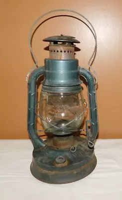 Vintage Dietz N.Y. USA No. 2 D-Lite Kerosene Lantern Dietz Glass Globe • $84.62