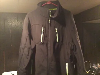 Snozu XXL Full Zip Performance Softshell Jacket • $60