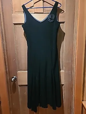 Robbie Bee Size 8 Black Vevet Sleevelss Dress • $22