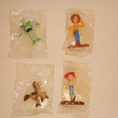 £5.99 • Buy Toy Story 2 Disney Pixar Figures Full Set Stick And Stay Nestle Cereal Toys Seal